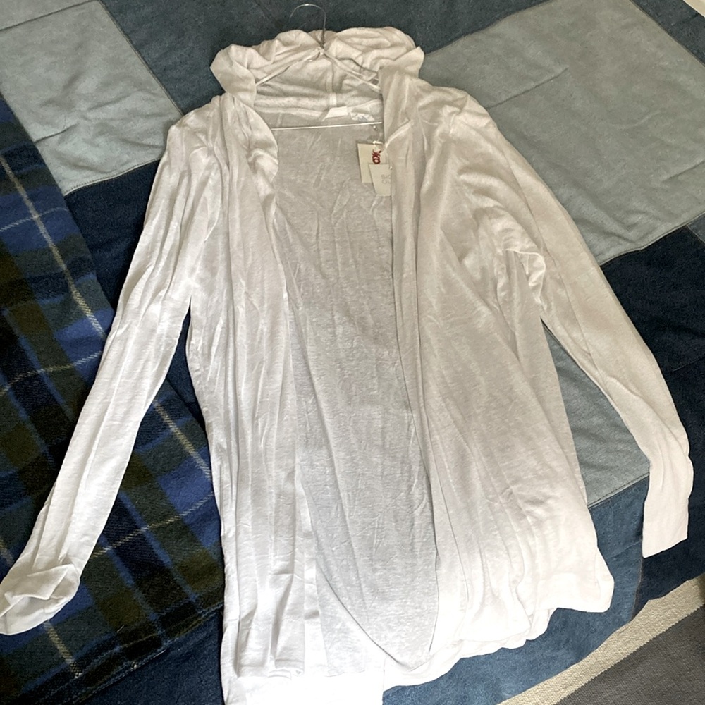 Sigurd Olsen hooded lightweight white sweater.  XL, long length (mid thigh).